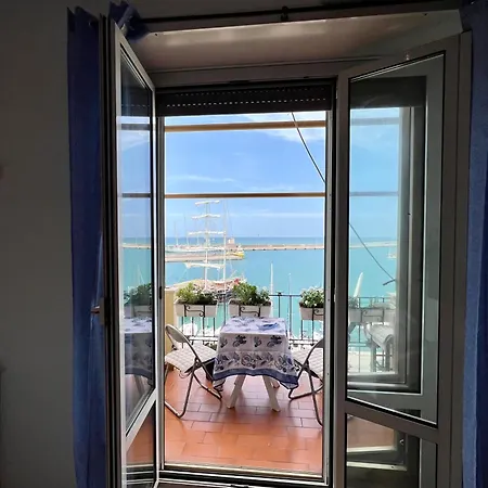 La Casa Delle Favole Civitavecchia