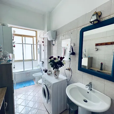La Casa Delle Favole Apartment *